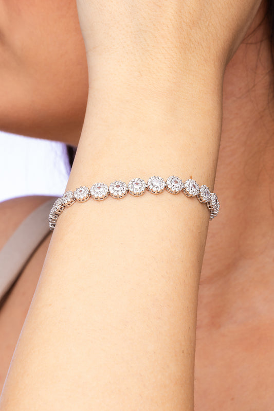 Light silver bracelet